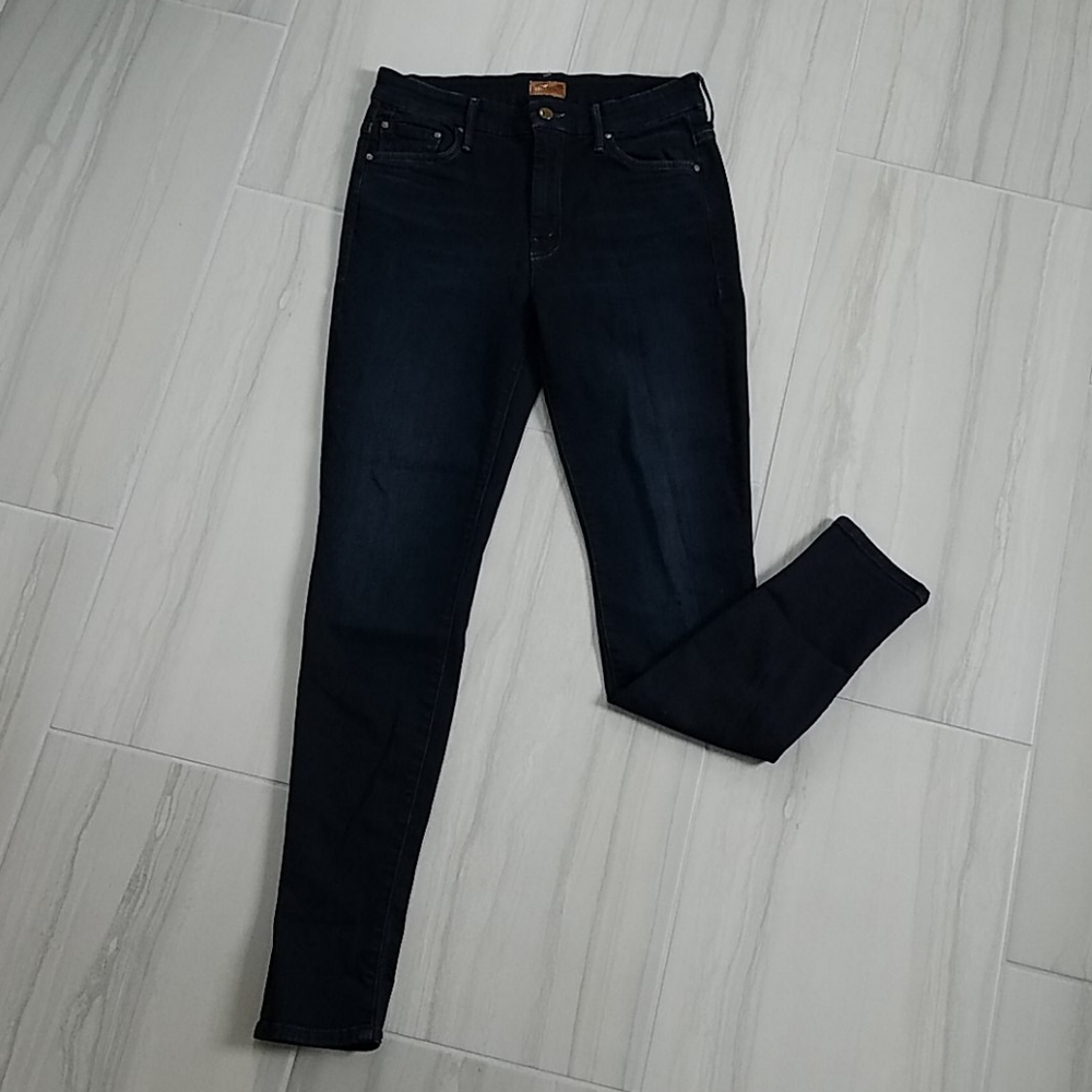 MOTHER High Rise Skinny Jeans in Dark Indigo